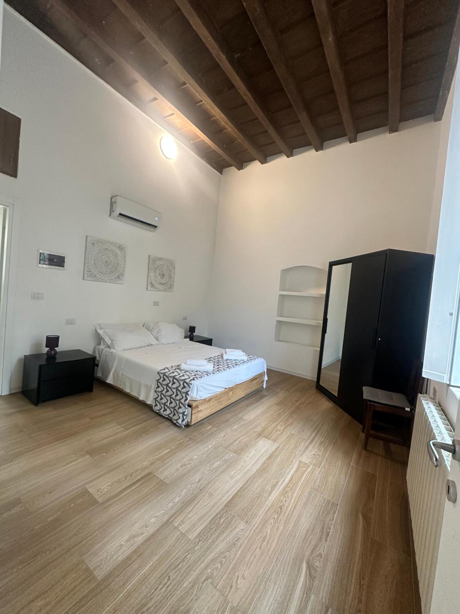 Conte Durini Apartments & Rooms 阿尔克雷 外观 照片